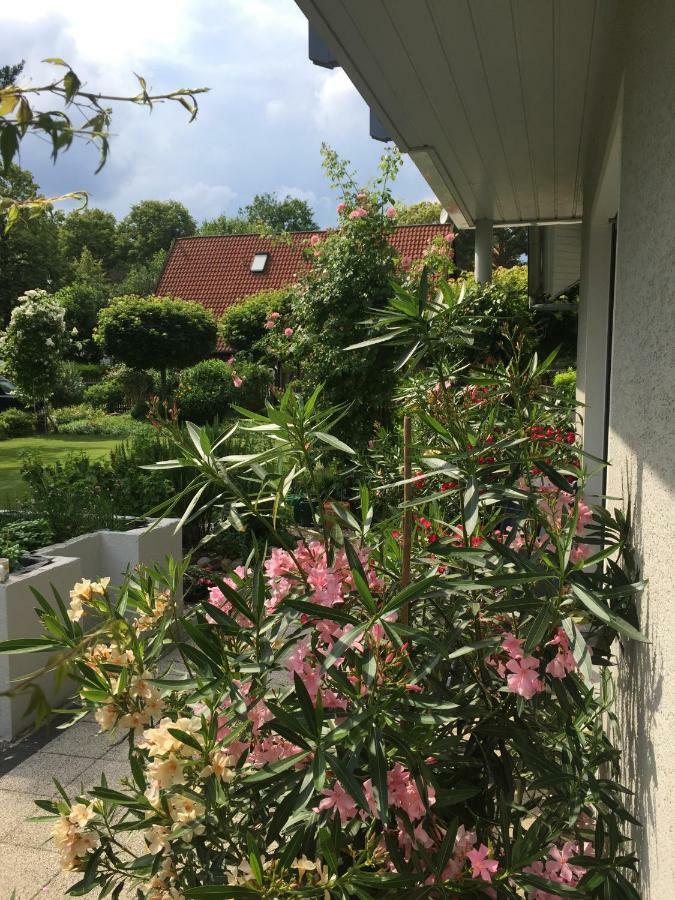 Villa "Auszeit" Hohen Neuendorf Exterior photo